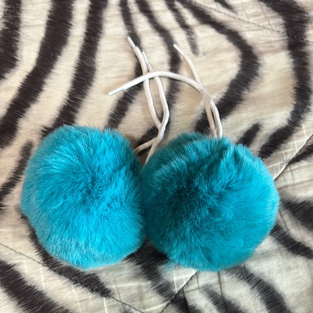 Teal Faux Fur Pom Pom roller skate accessories